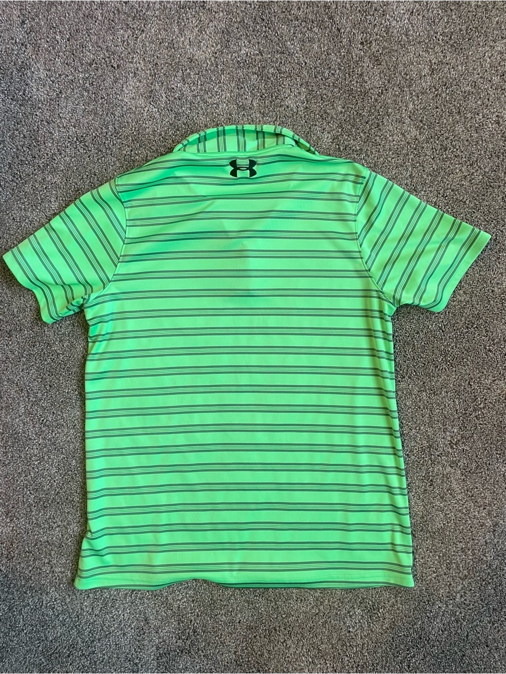 Under Armour Heat Gear Green/Gray Women’s Polo Size Medium - Picture 3 of 3
